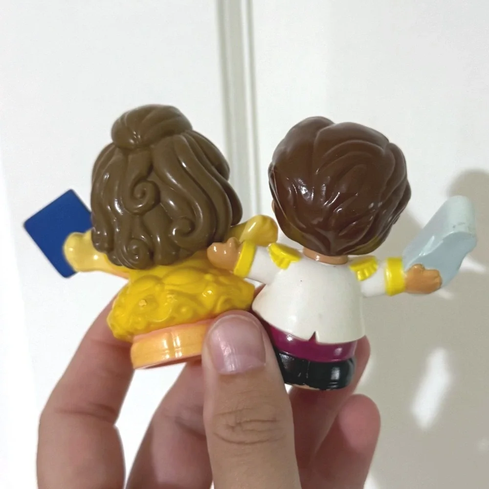 Fisher-Price Little People Disney Princess Belle and Prince Charming Talkers